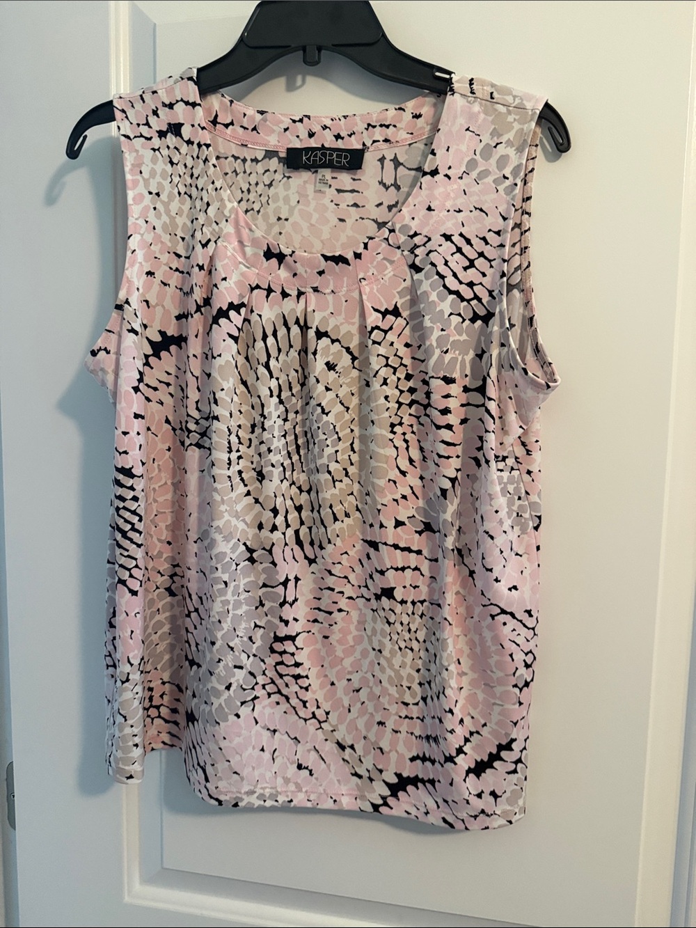 Kasper Pink and Black Patterned Sleeveless Tank